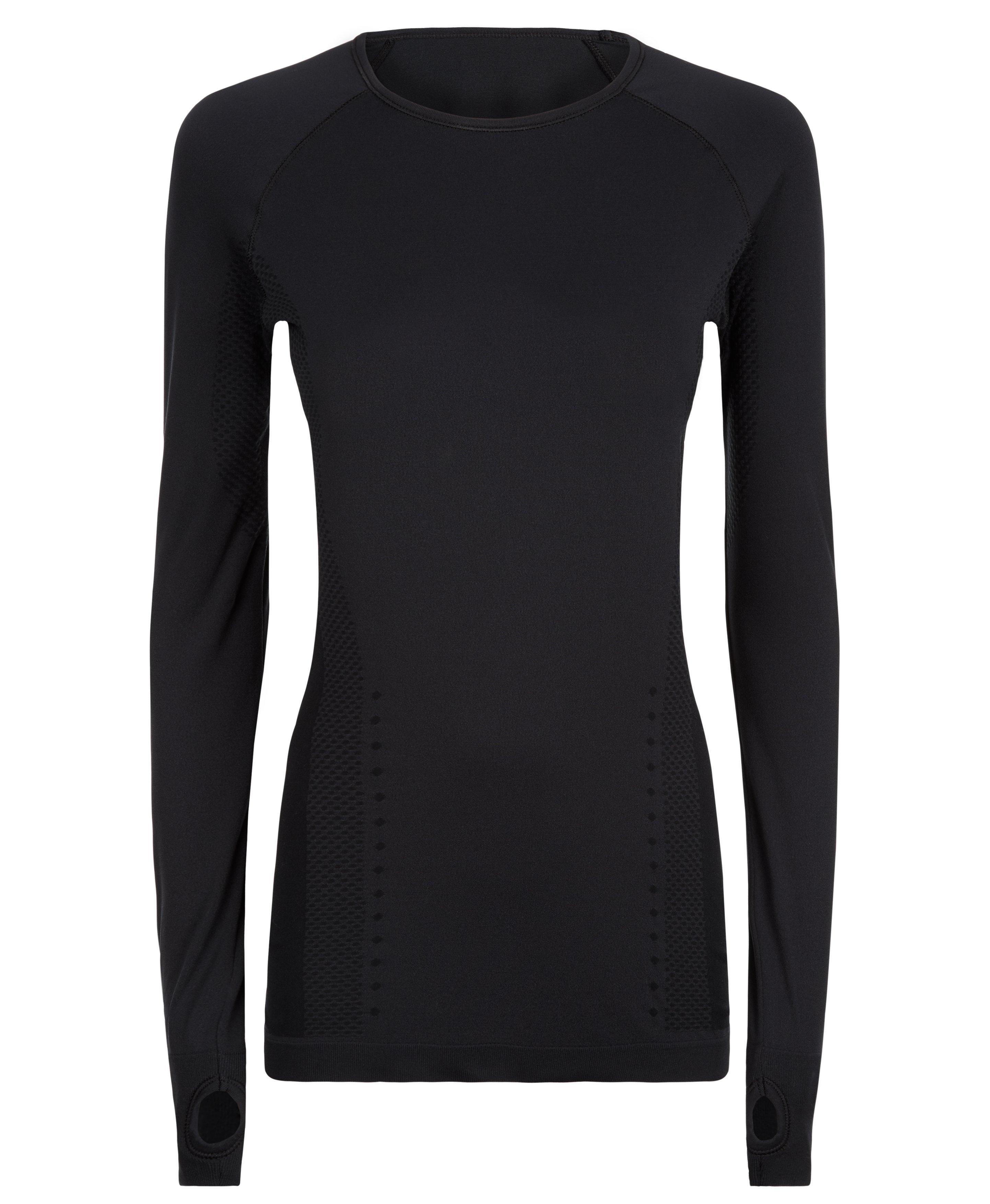 A must-have workout layer with leading multi-sport technology, this slim-fit style is designed using fabric that feels soft and breathable on skin. Ideal for high-intensity exercise.