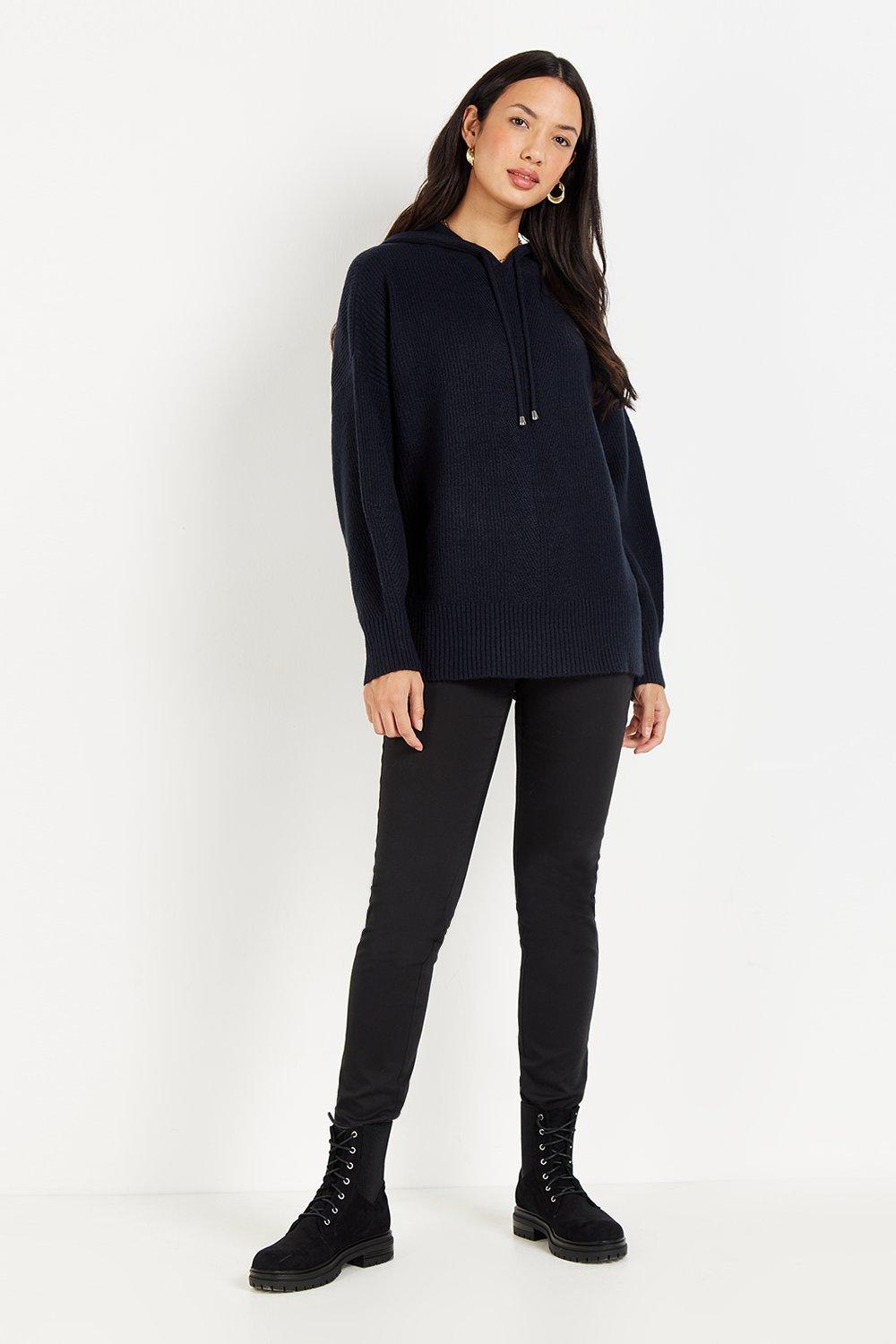 This Cosy Hoody Is Perfect For Your New Season Wardrobe. A Deep Navy Hue Is Versatile And Easy To Pair, Whilst A Comfy Knitted Texture Will Have You Wearing This On-Repeat.  Jumper Hooded Long Sleeve Relaxed Casual 70% Acrylic,28% Polyester,2% Elastane. M