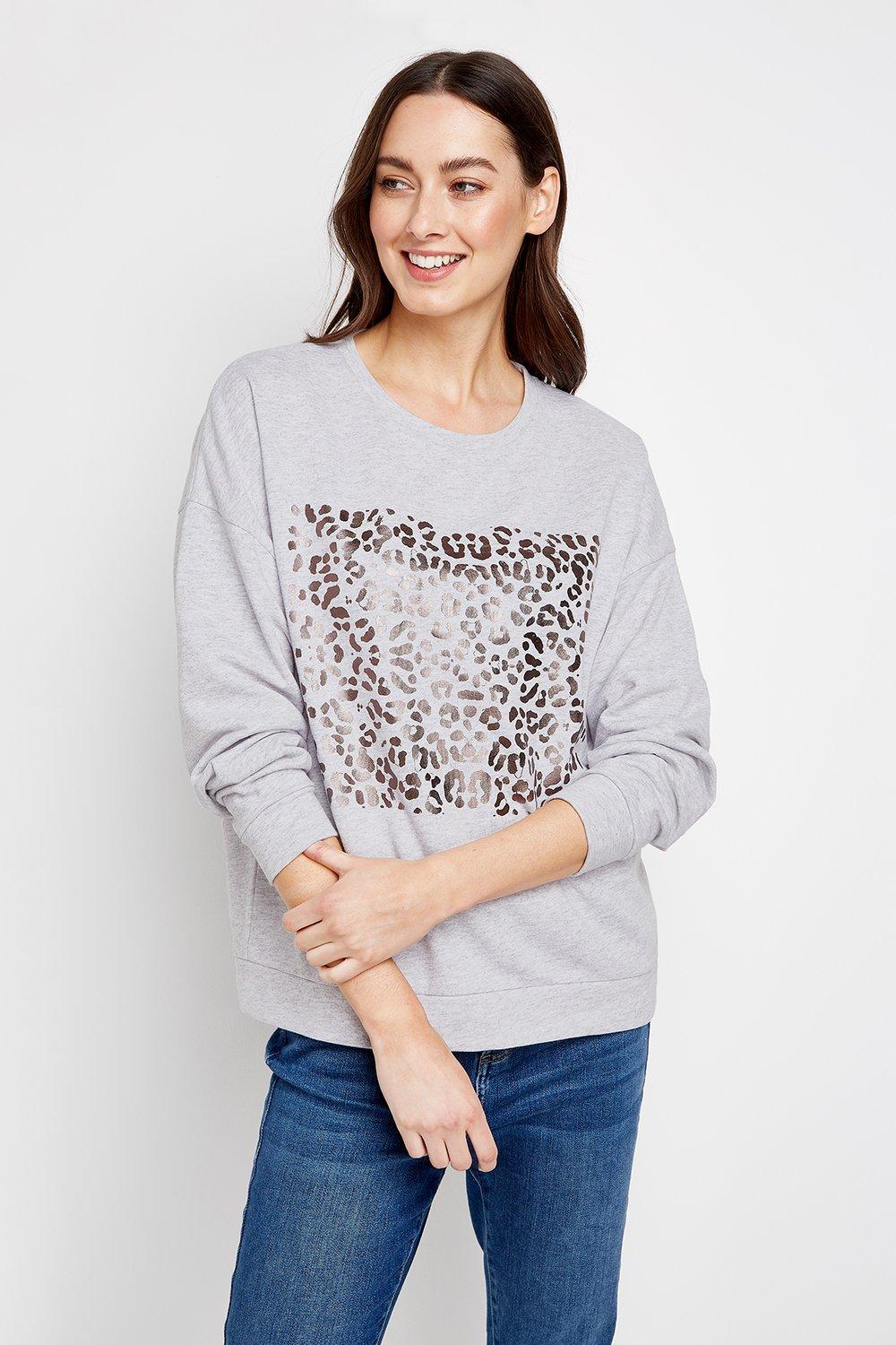 The Cosy Jumper That Has It All - Animal Print, A Touch Of Sparkle, And Super Cosy Feel. A Relaxed Fit And Laid-Back Hue Will Have You Wearing This On-Repeat, Just Team With Faux Leather Leggings And Chunk Ankle Boots To Complete The Look.&Nbsp;  Jumper R