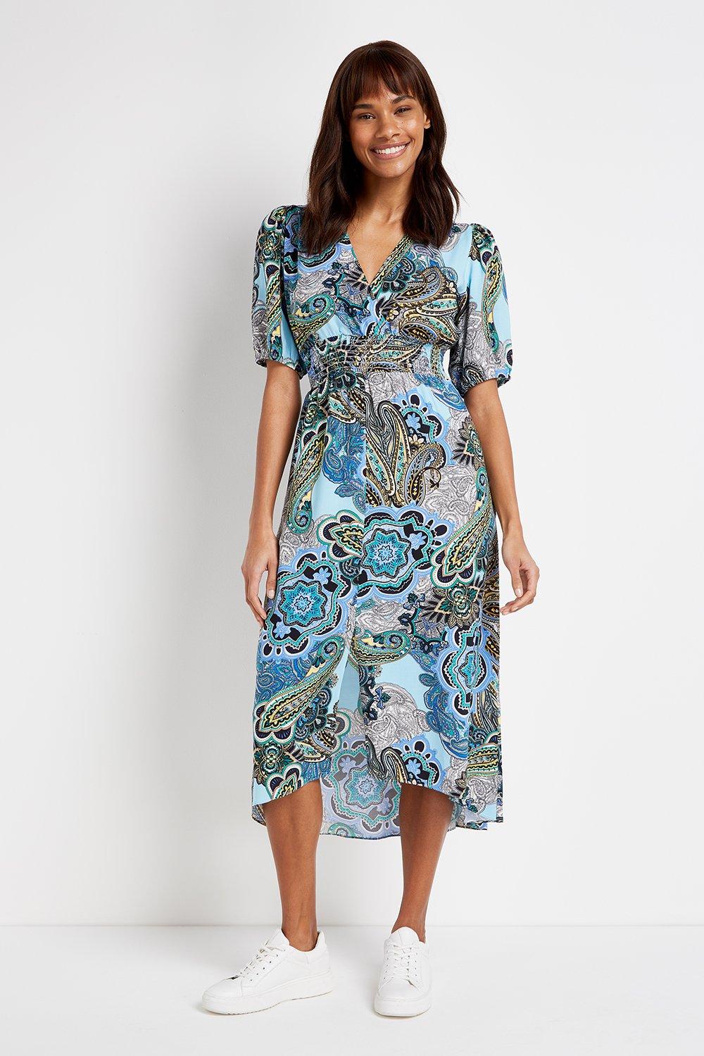 The Versatile Dress You'Ll Be Wearing On-Repeat. A Colourful Paisley Print Will Brighten Up Your Everyday Outfits, Whilst Puff Sleeves, A Midi Skirt And Slit Detailing Keep This On-Trend. Dress Down For Everyday With Chunky White Trainers, Or Swap For Hee