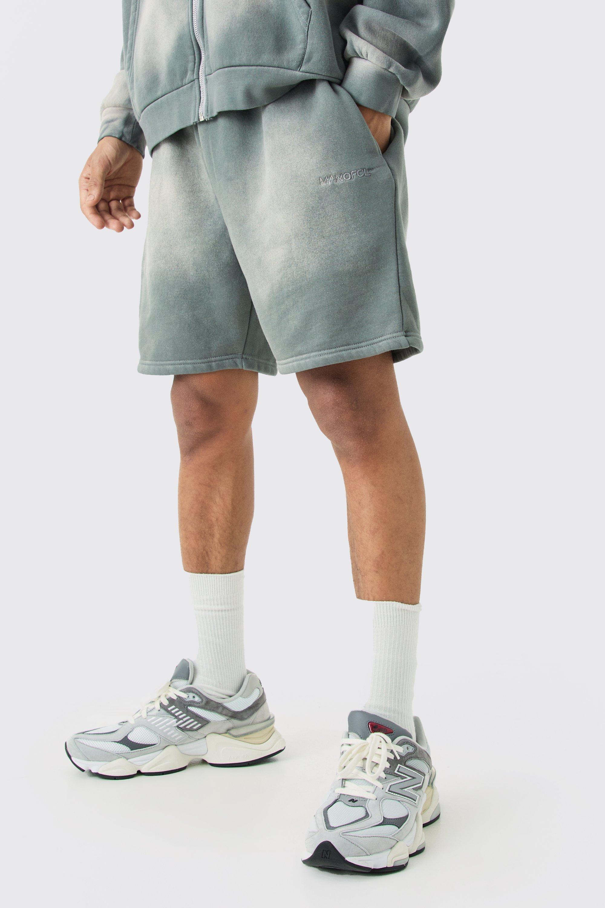 Image of Man Relaxed Fit Sun Bleach Washed Shorts, Grigio