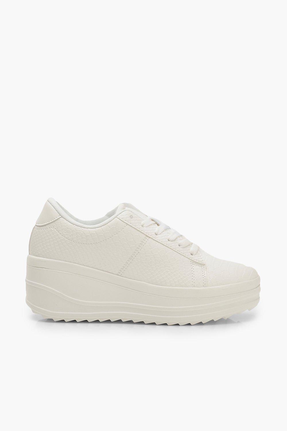 Спортивные на высокой платформе с эффектом под змею, White, Джинсовый жакет с необработанными краями и расклешенными рукавами, Средний голубой
Спортивные на высокой платформе с эффектом под змею, White, Джинсовый жакет с необработанными краями и расклешенными рукавами, Средний голубой
