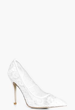 Olivia Bridal Lace Pointed Court