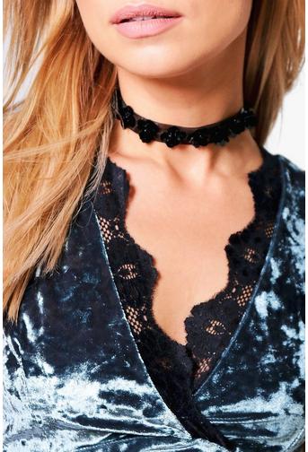 Maria 3D Flower Organza Choker