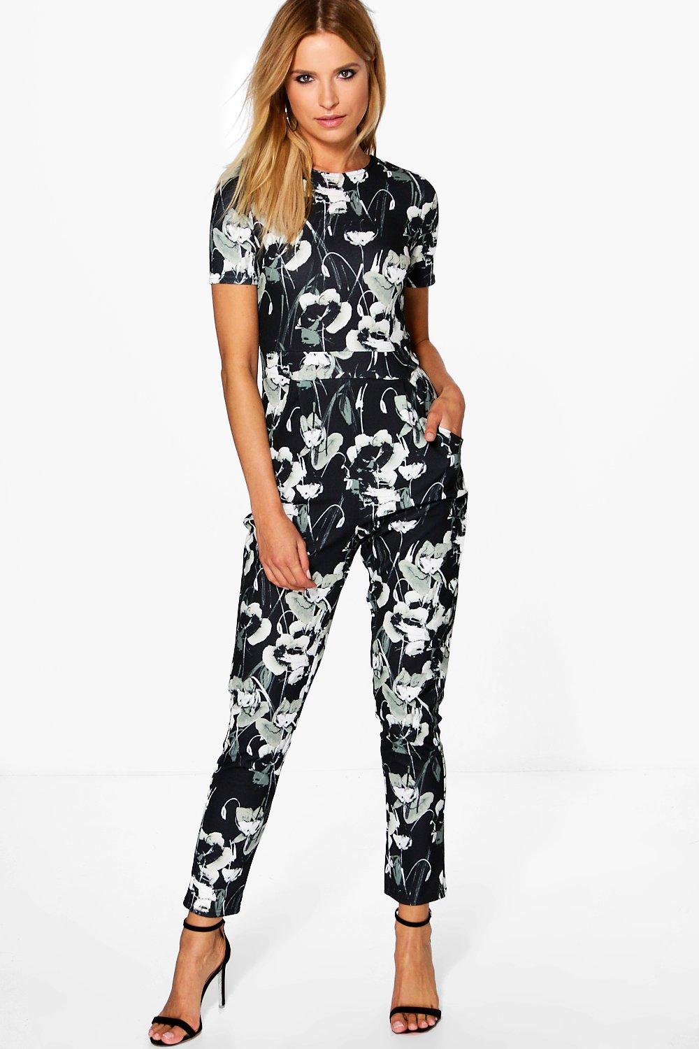 boohoo jumpsuits