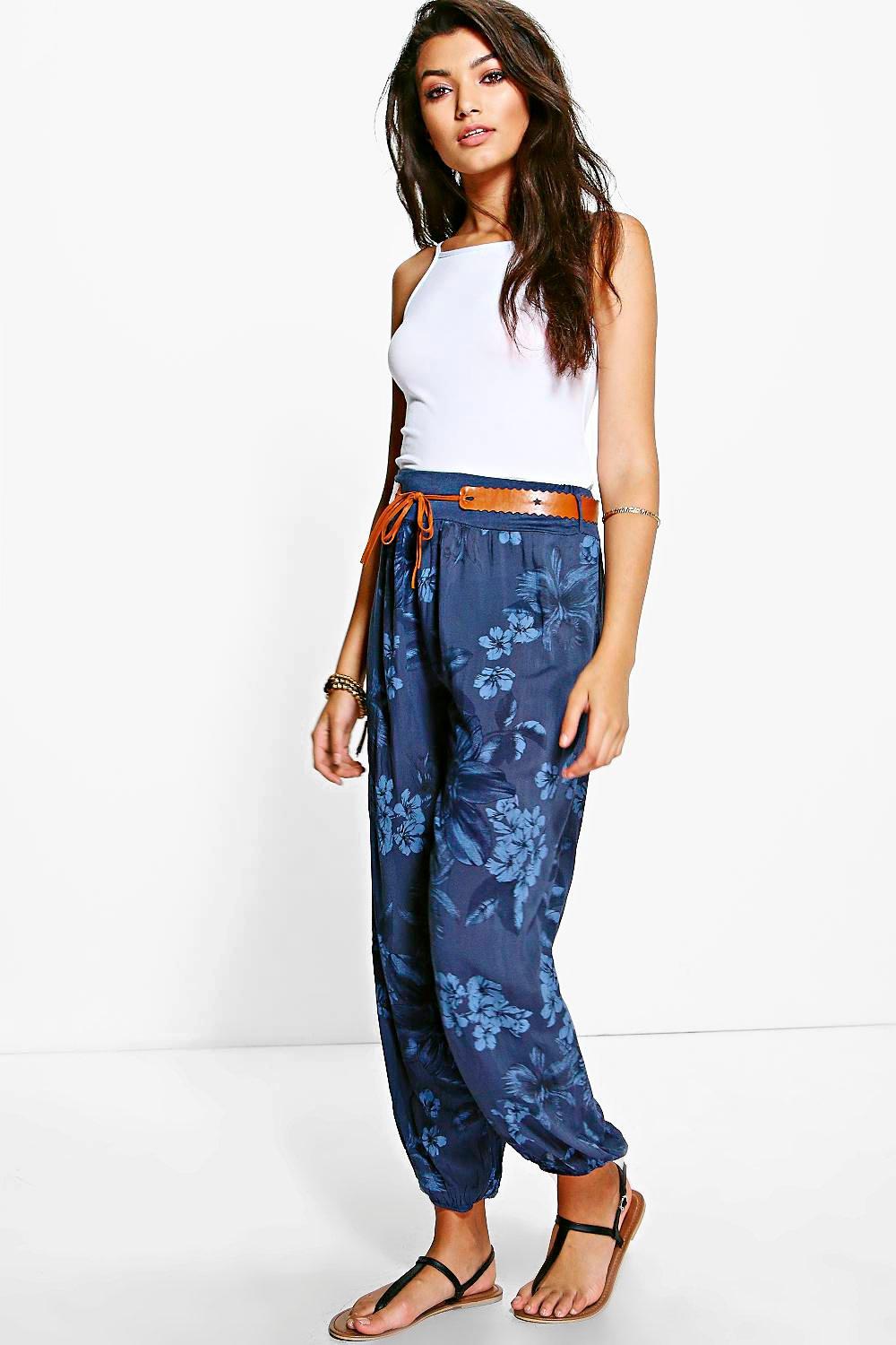 ava floral jogger