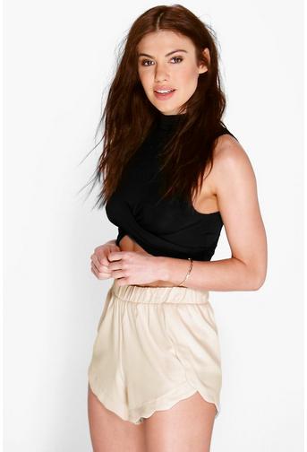 Lena Scalloped Edge Shorts