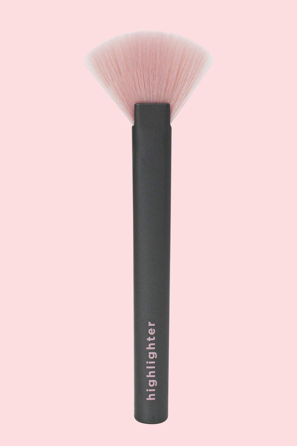boohoo Womens Real Techniques Easy As 123 Highlighter Brush - Black - One Size, Black