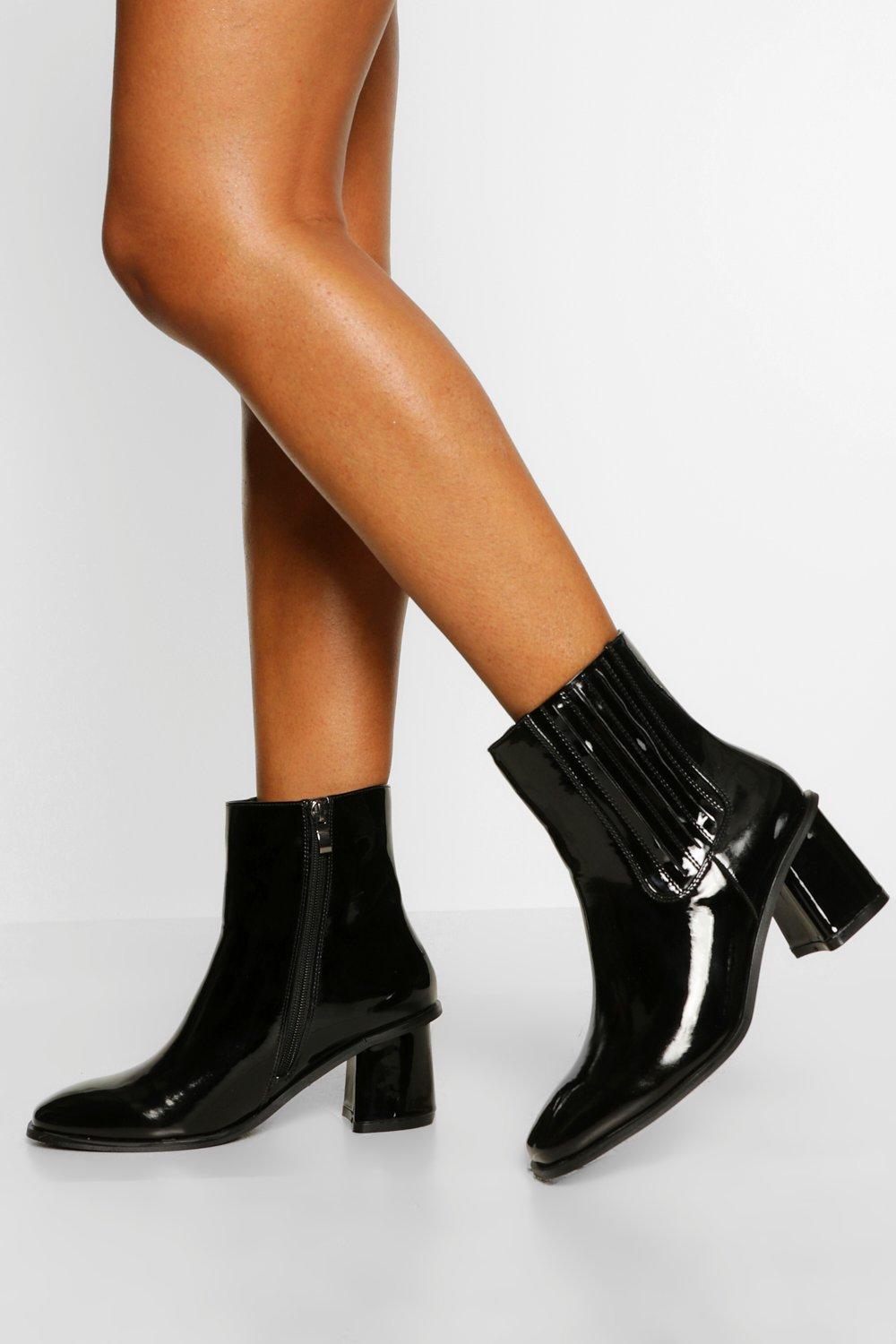 boohoo Womens Wide Fit Low Block Heel Chelsea Boots - Black - 6, Black