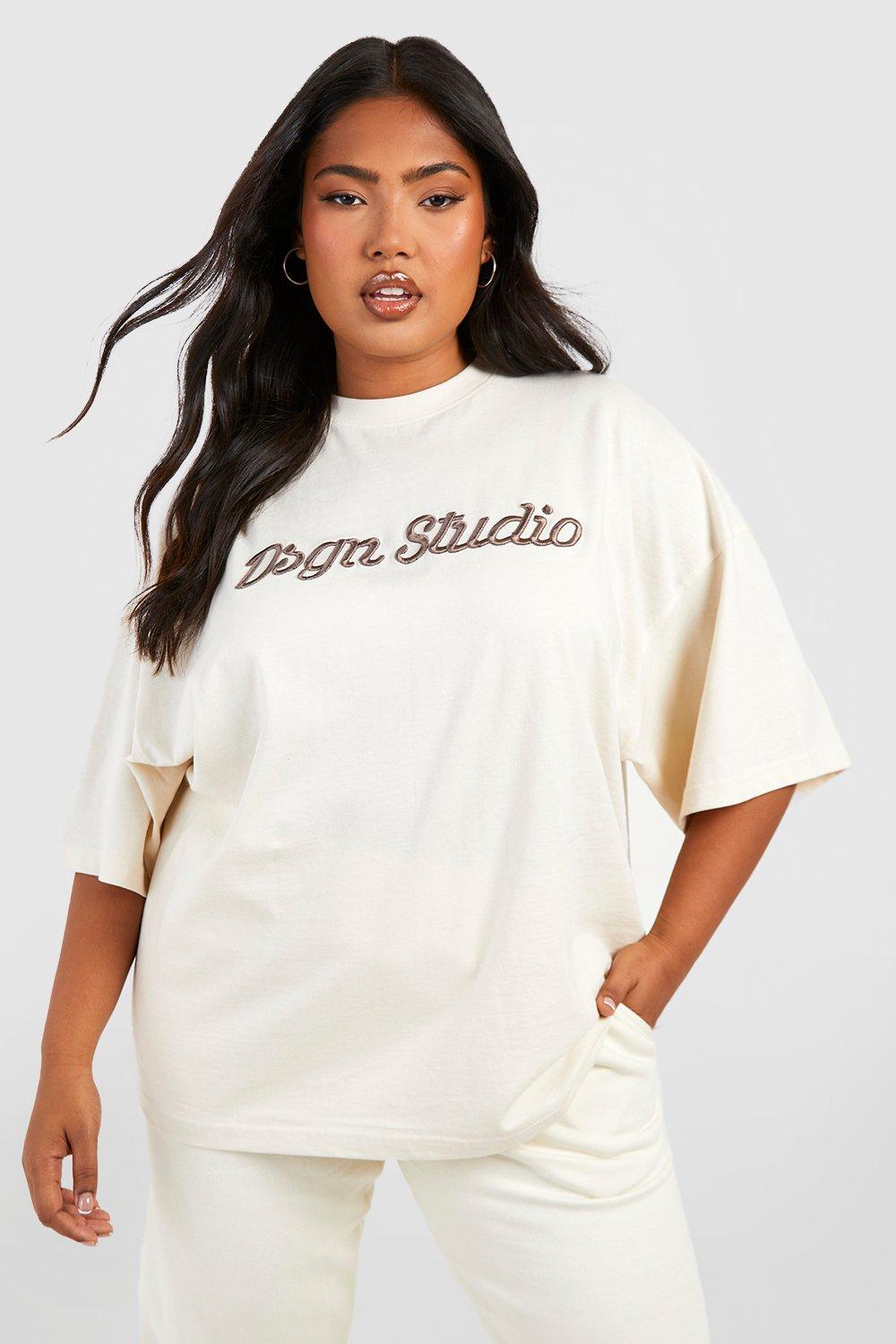 Image of T-shirt Plus Size oversize con ricami in rilievo, Cream