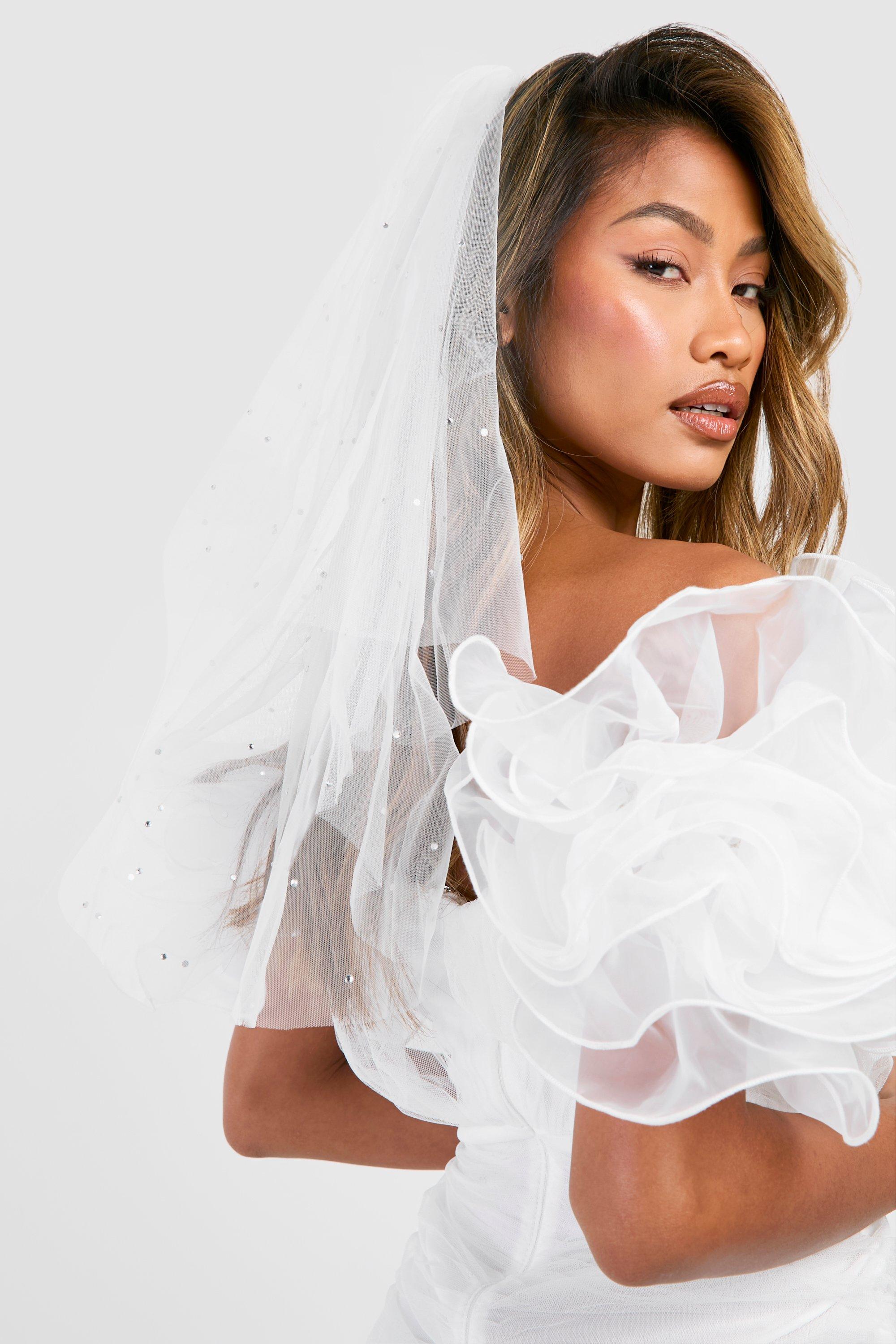 Image of Diamante Bridal Veil Hair Clip, Bianco