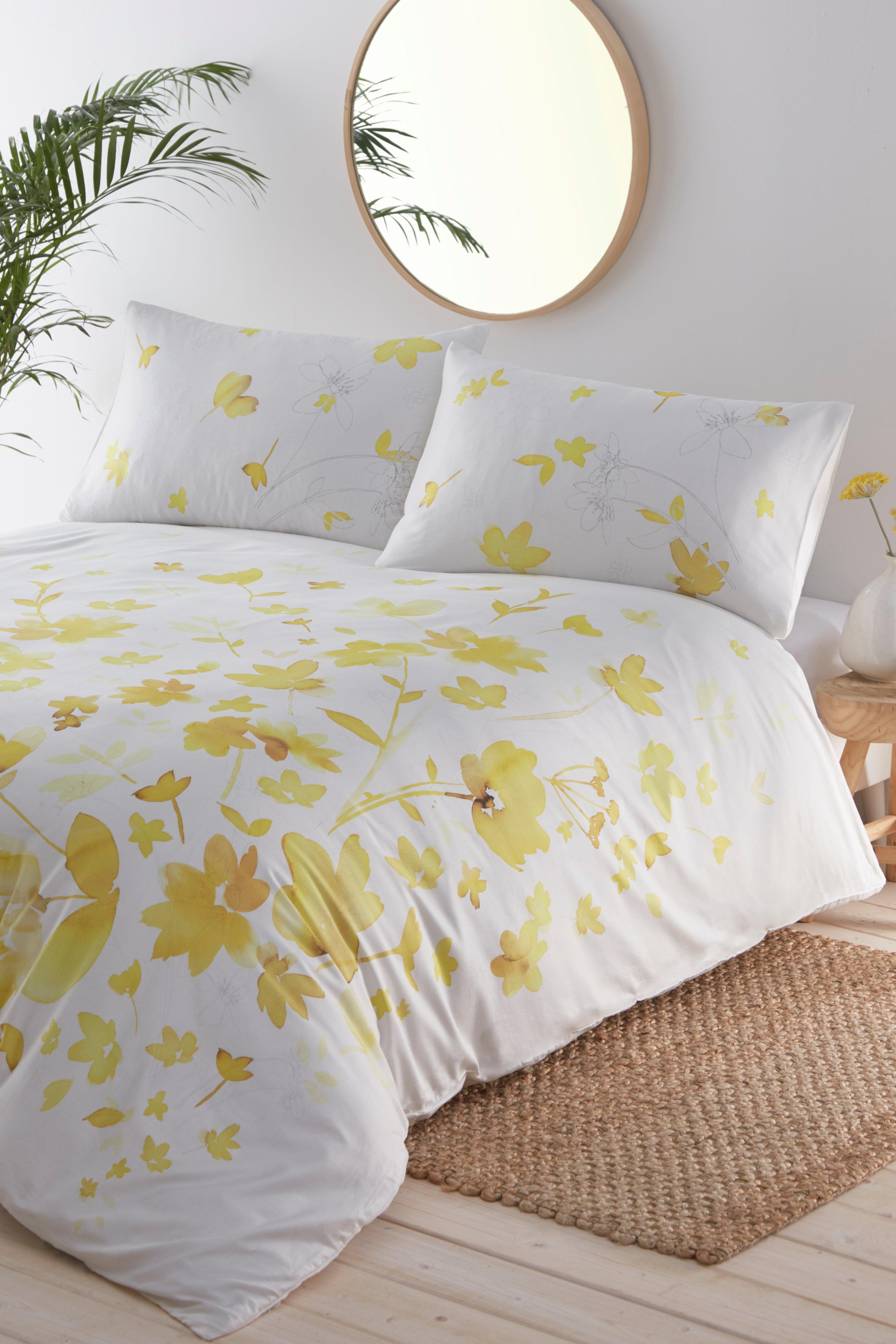 Picture of Yellow Flowers King Duvet Set