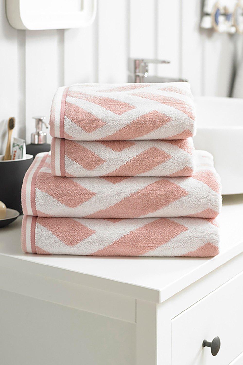 Picture of Nice Bath Towel