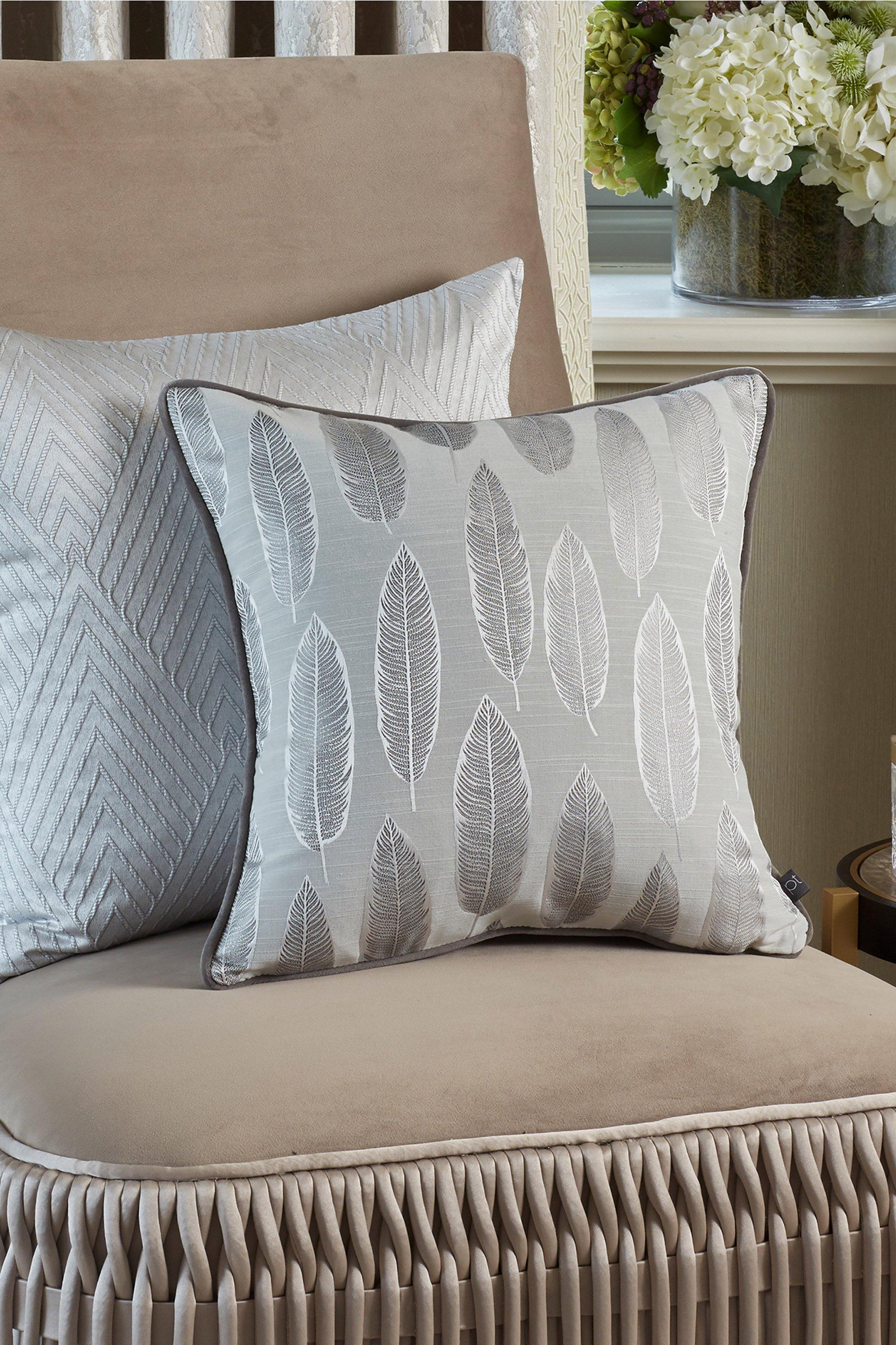 Picture of Quill Silver Cushion