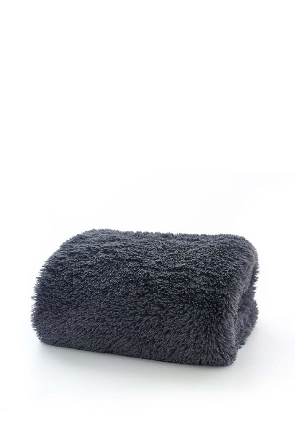 Picture of Rochester Shaggy Fur Throw
