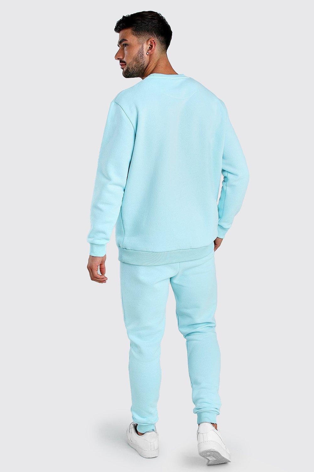 Спортивный костюм MAN со свободным свитером в стиле колор-блок и лентой, Light blue
Спортивный костюм MAN со свободным свитером в стиле колор-блок и лентой, Light blue