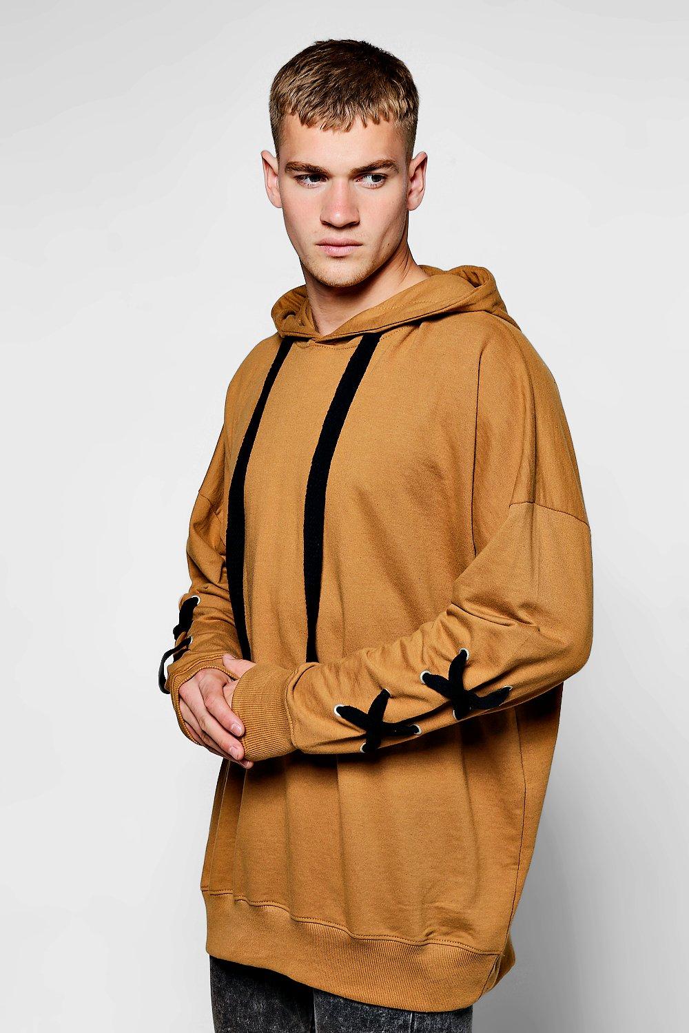 styling an oversized hoodie