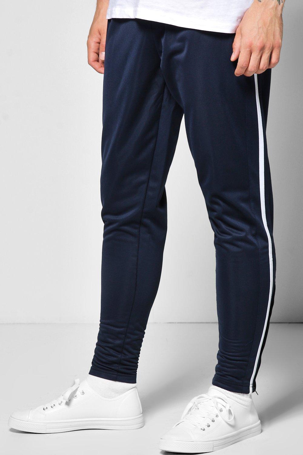 retro distrikt joggers