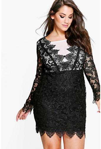 Plus Alison Lace Plunge Scallop Dress
