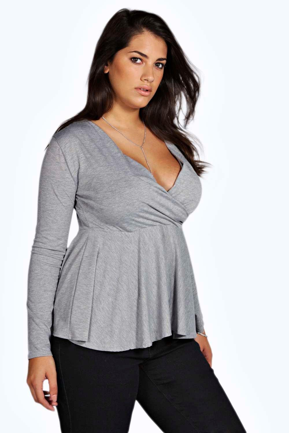 boohoo blouses plus size