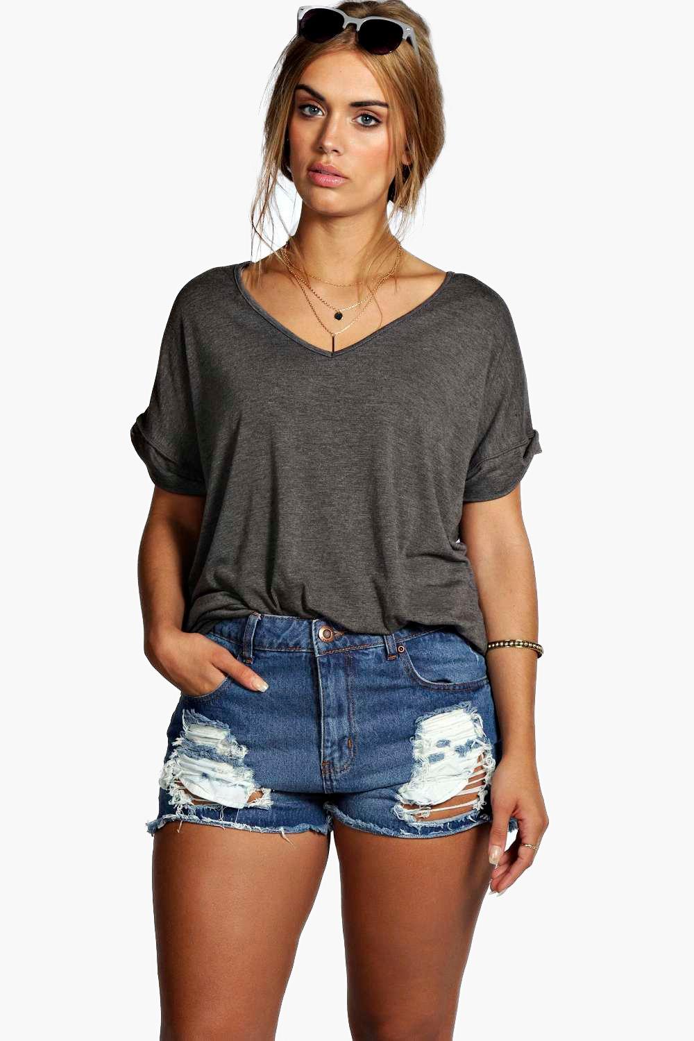 baggy ripped denim shorts
