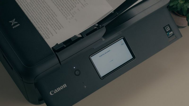 Scanning from PIXMA to mobile device or cloud services is a breeze using the Canon PRINT app