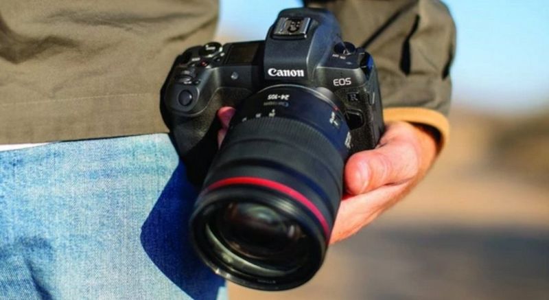 You might also be interested in - Mirrorless Cameras