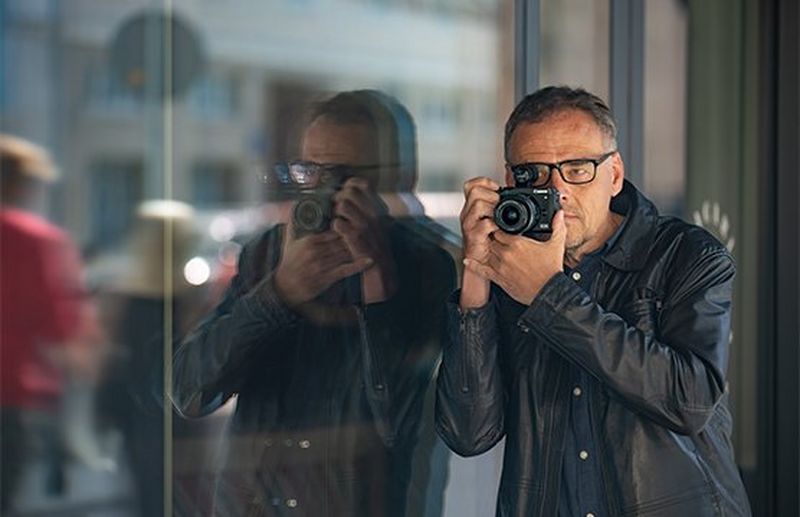 Piotr Malecki’s street photography secrets, with the Canon EOS M6 Mark II