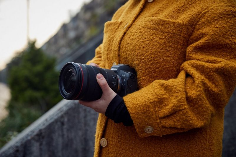 Canon Mirrorless Cameras