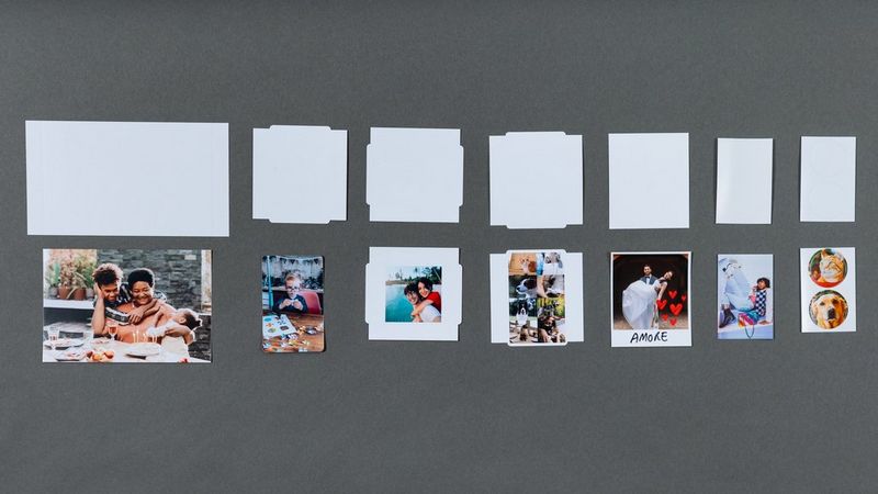 Comparison of all paper sizes for compact printers range with prints next to one another to show the difference. 