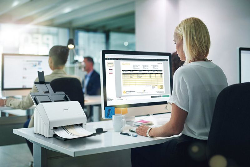 captureontouch-lite_lifestyle