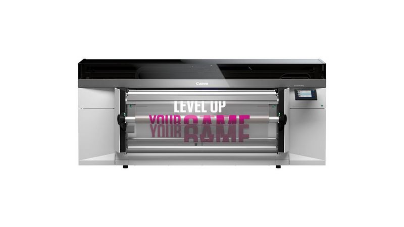 Colorado M-series_FRT_03.jpg