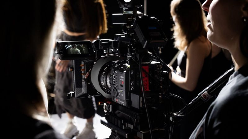 Using the versatile Canon EOS C400 - Canon Georgia