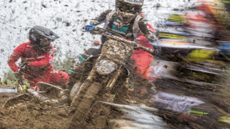 Jiri Durdik_Dirt bike