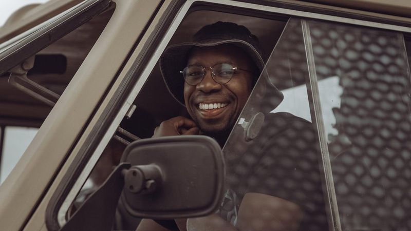 A headshot of Canon Ambassador Maropeng Vushangwe.