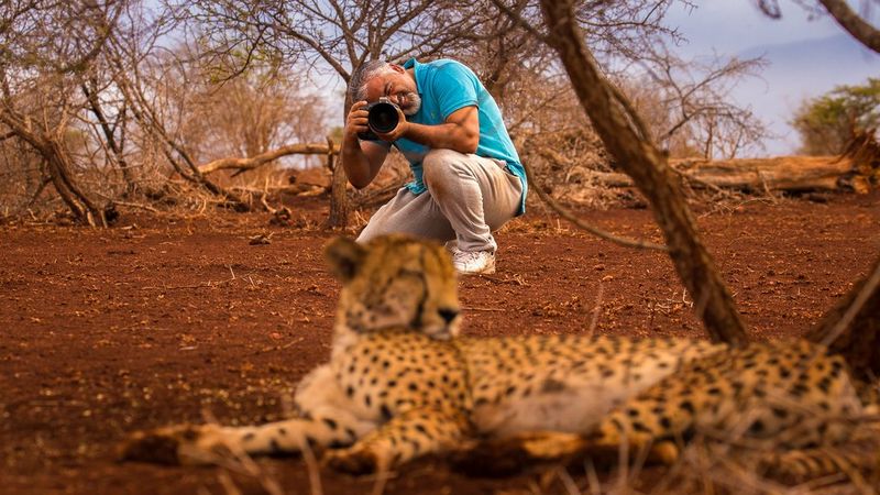 Canon Ambassador Mohammad Murad photographing a cheetah.