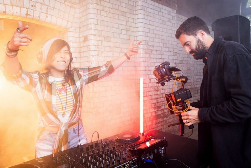 RF-S 3.9mm F3.5 STM DUAL FISHEYE