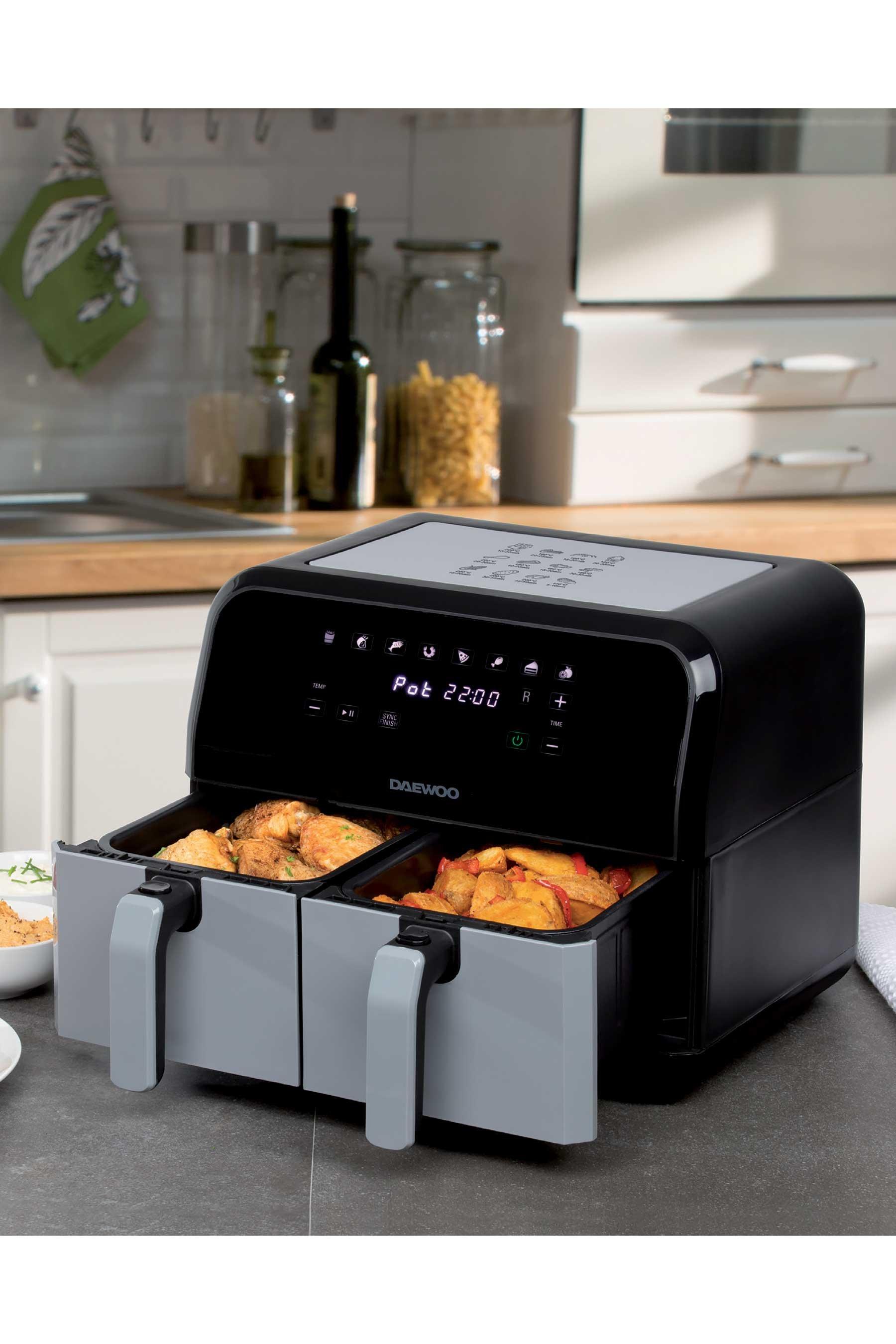 Daewoo 8L Dual Zone Family Sized Air Fryer, Double Drawer Air Fryer With 8  Co 5024996934878