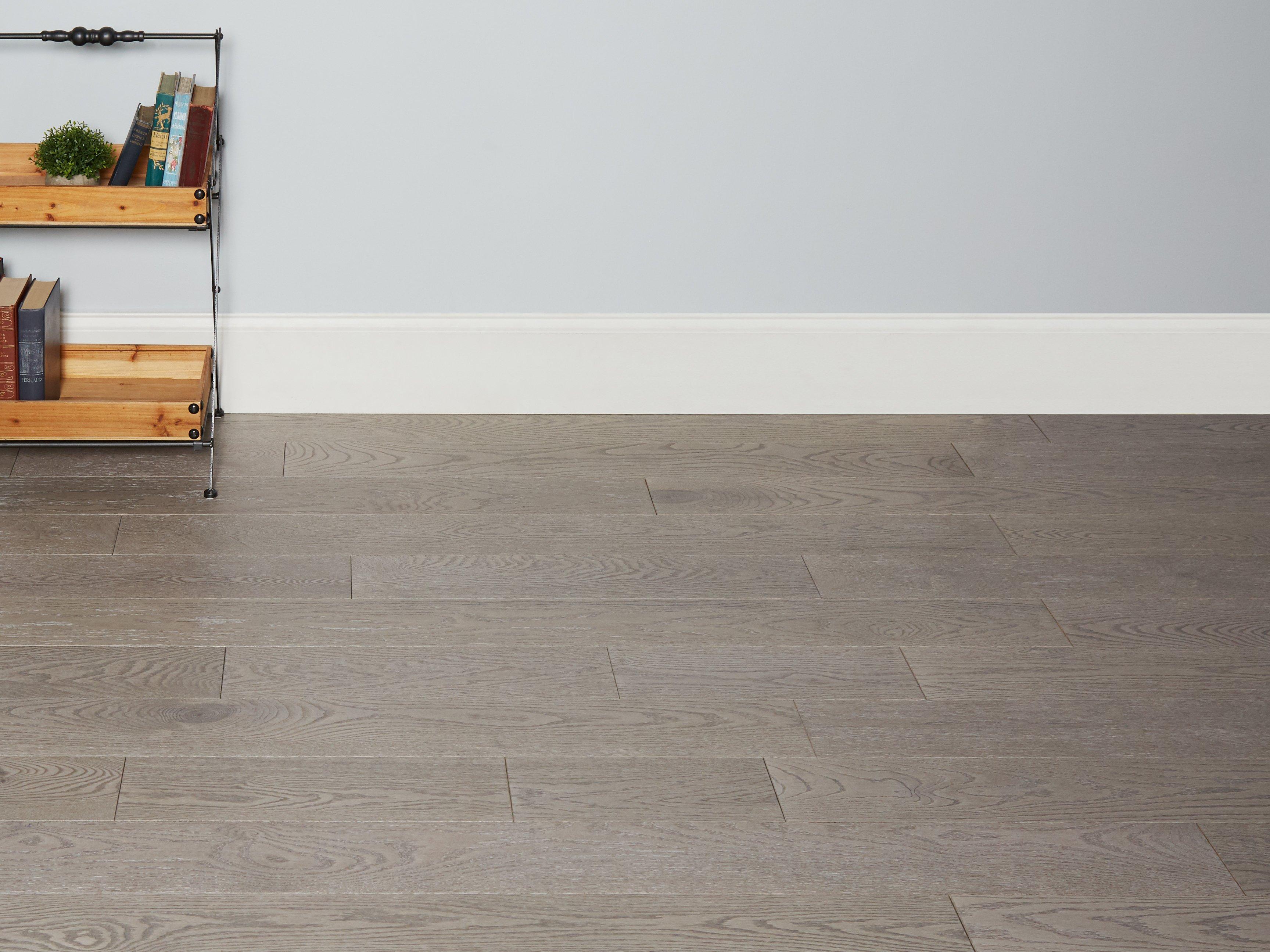 Sandrey Oak Wire Brushed Solid Hardwood 3 4in X 5in