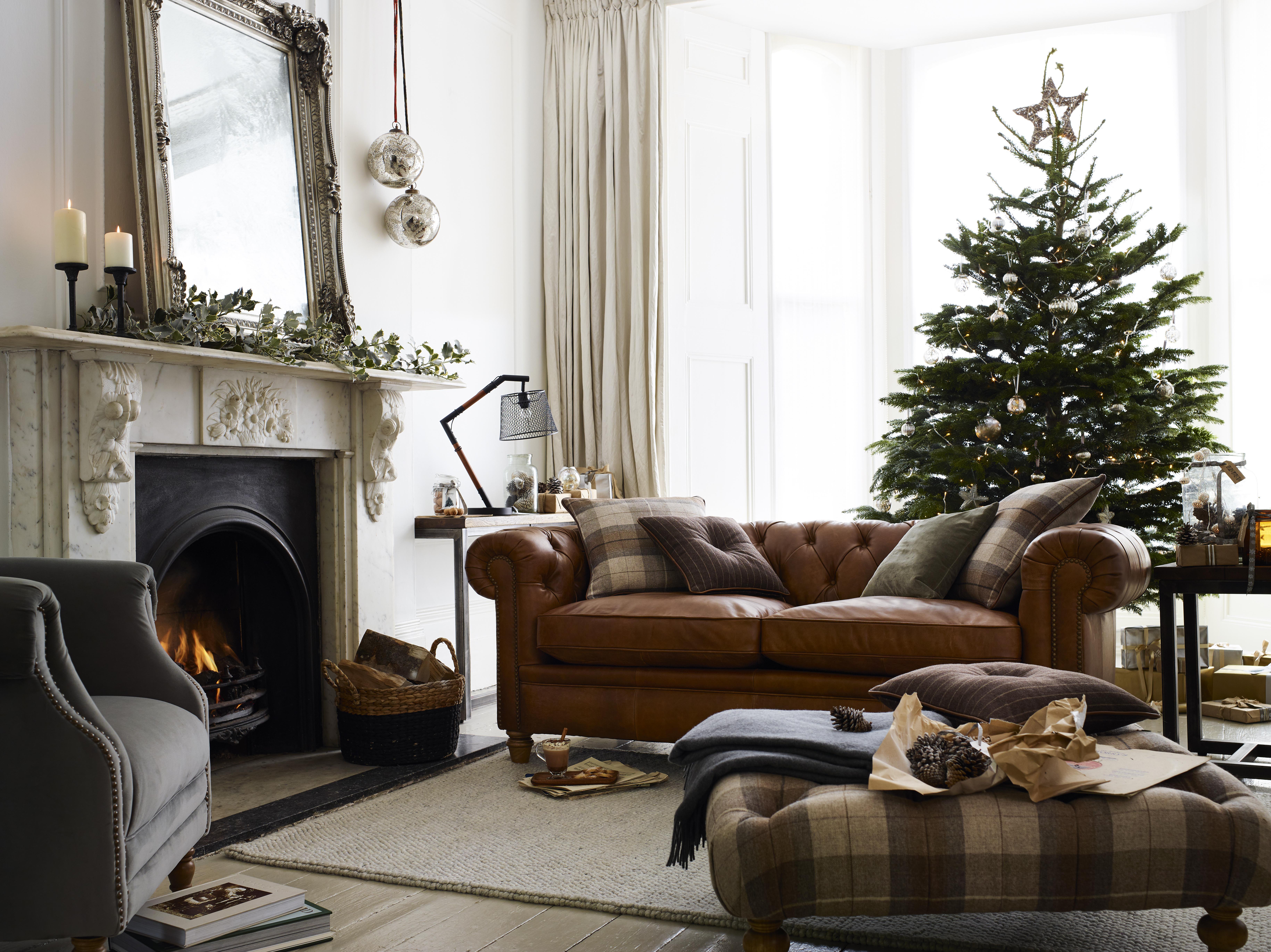 leather chairs and fireplace