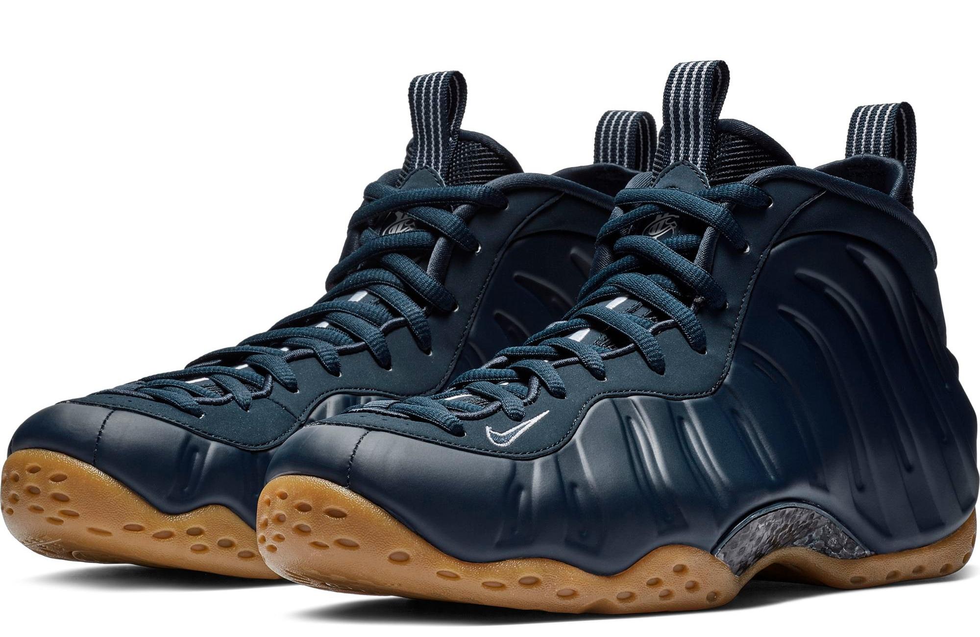 Sneakers Release Nike Foamposite Navy Gum 8221