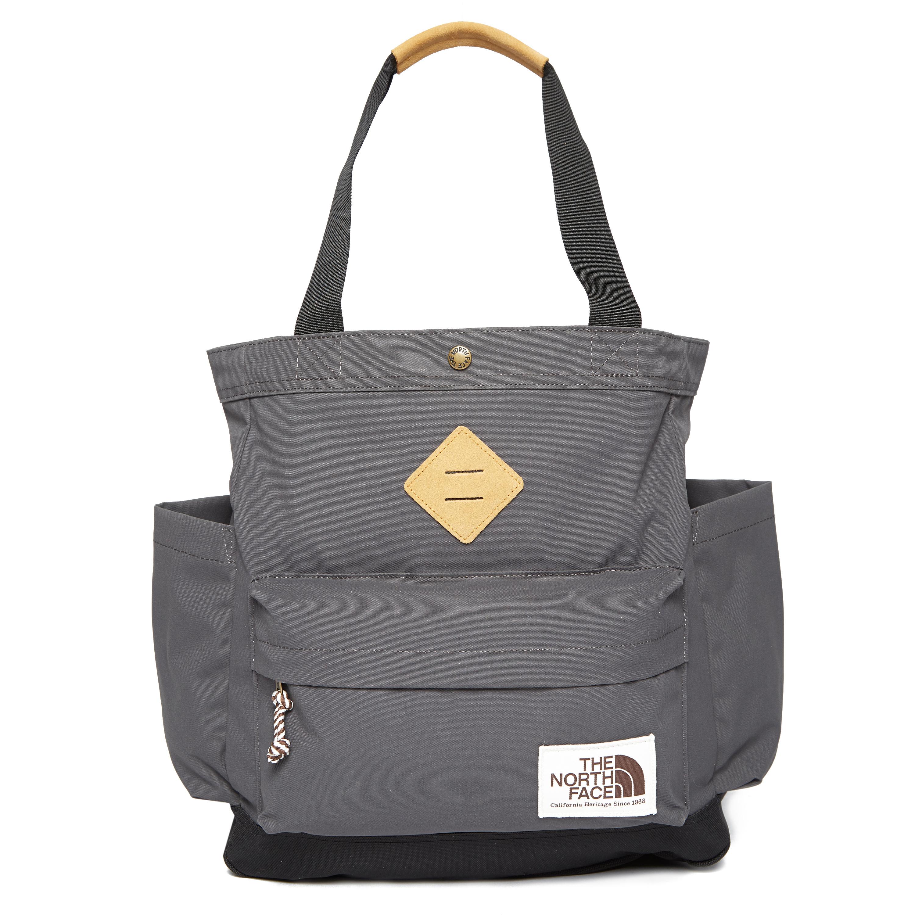 xa pro 3d v8 gtx trail running shoes