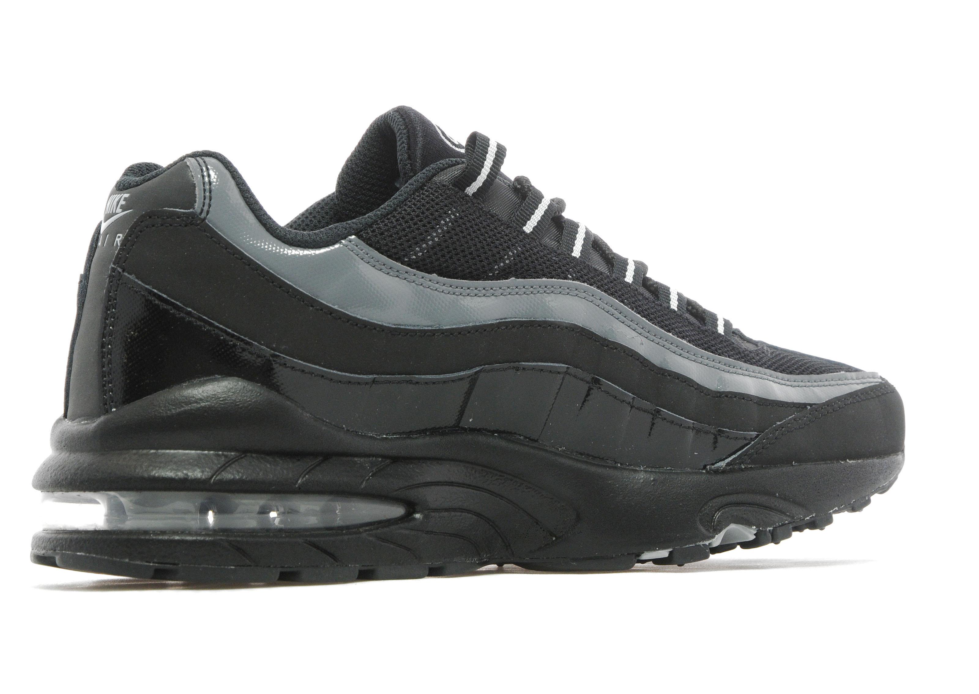 grey nike 95 junior