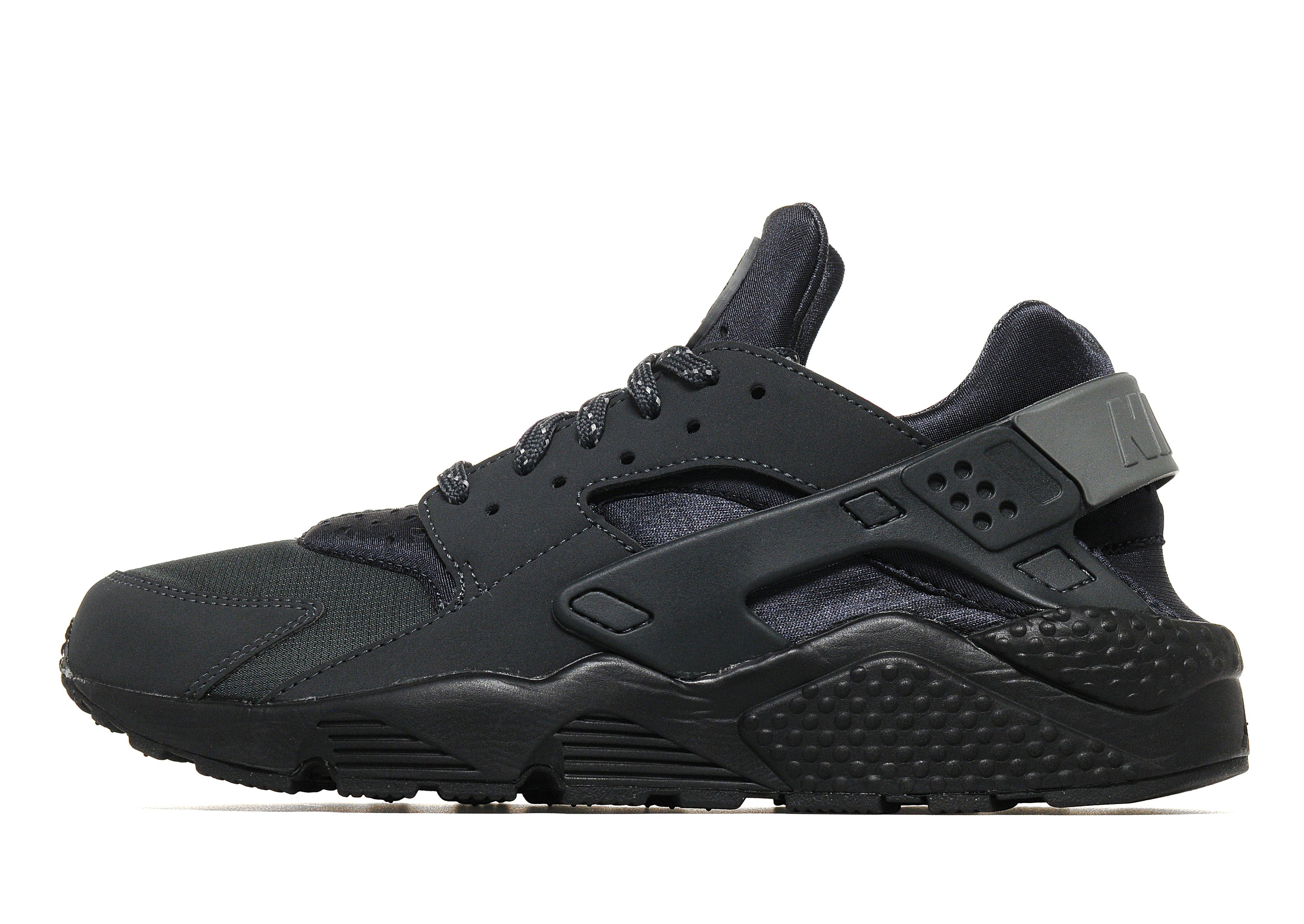 black huaraches jd