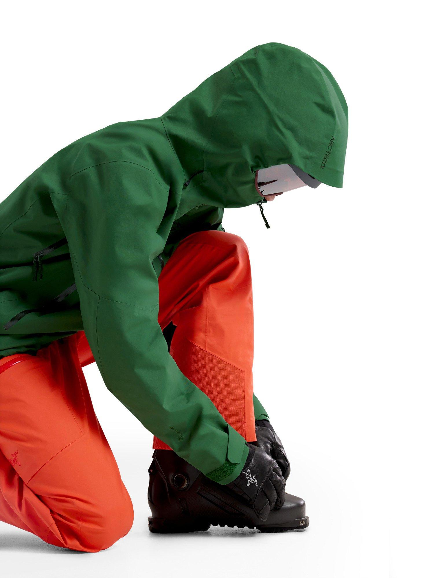 Arc'teryx Men's Sabre SV Jacket - Green | Tiso