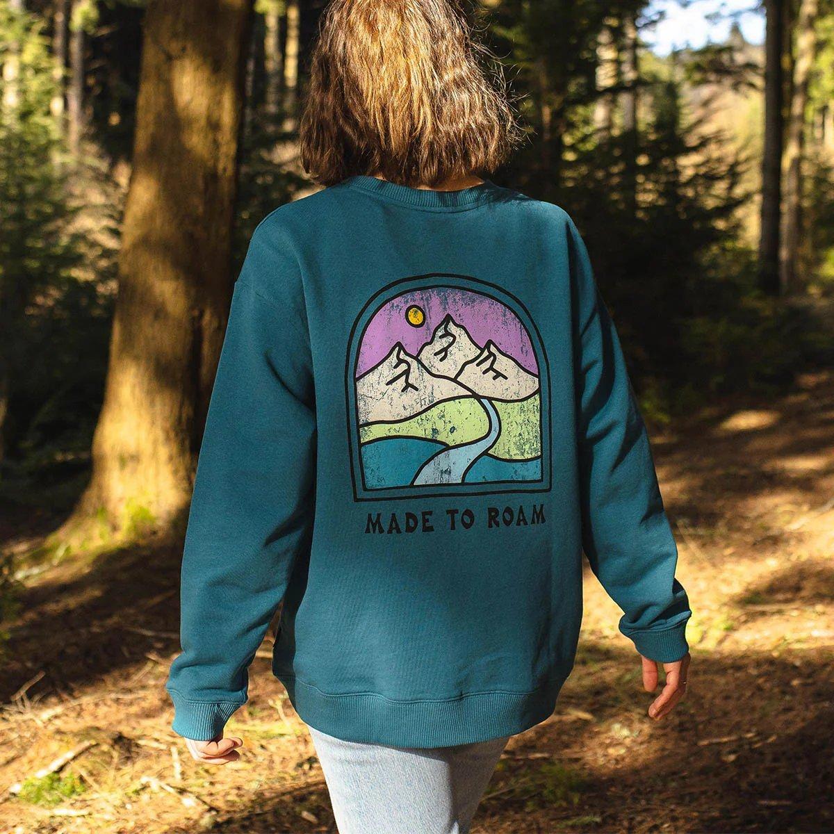 Passenger Women's Friday Collective Sweatshirt Blue Tiso