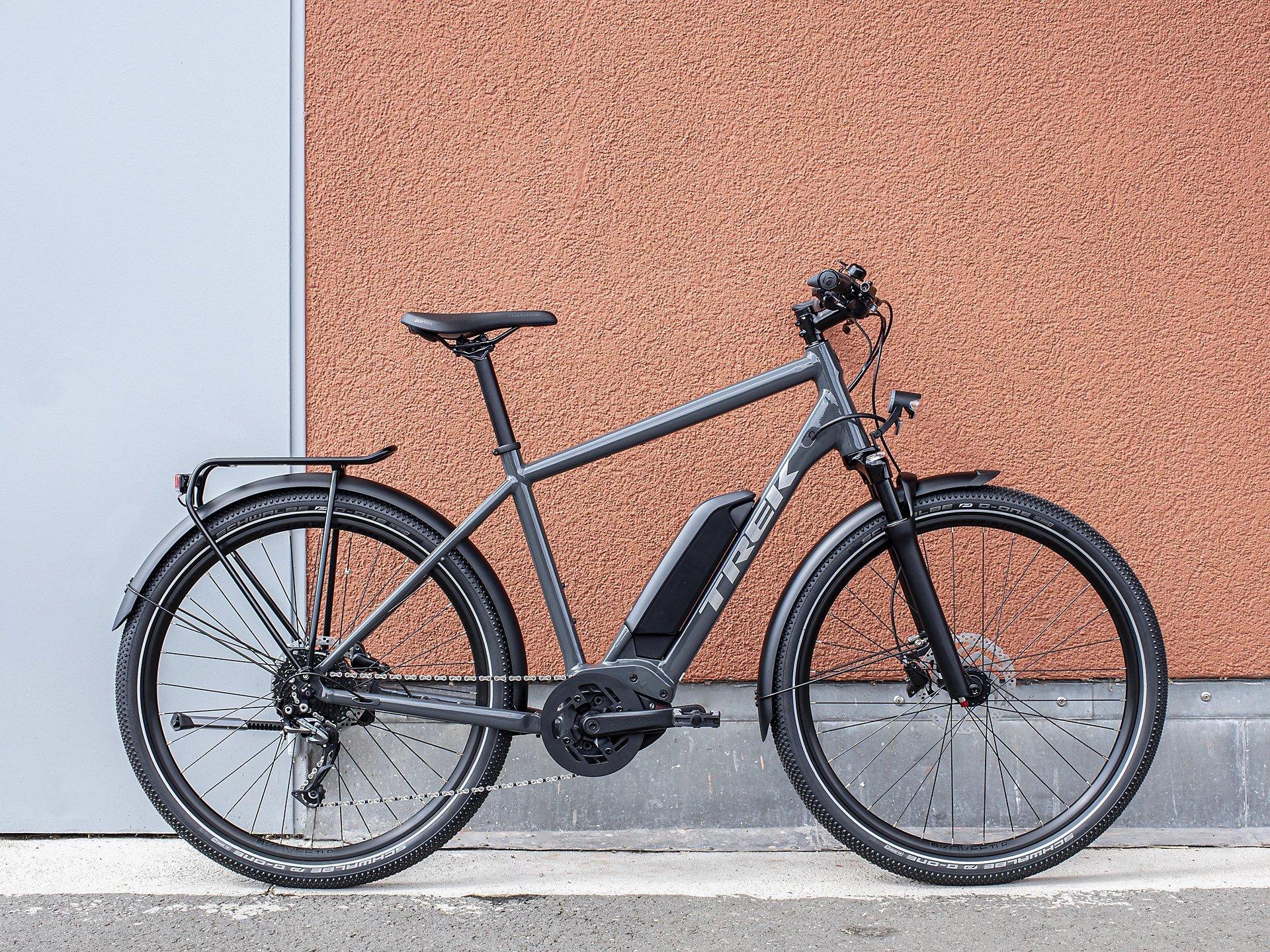 Trek Allant 5 Electric Hybrid Bike Hybrid E Bikes Tiso UK