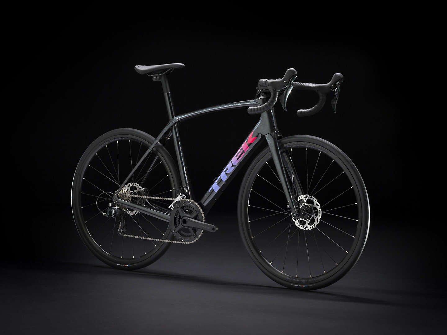 Trek road bike domane deals sl voodoo trek black