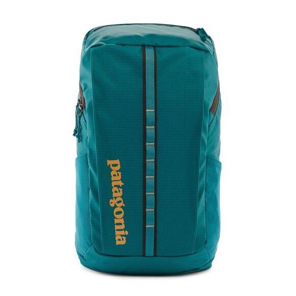 Patagonia black clearance hole backpack sale