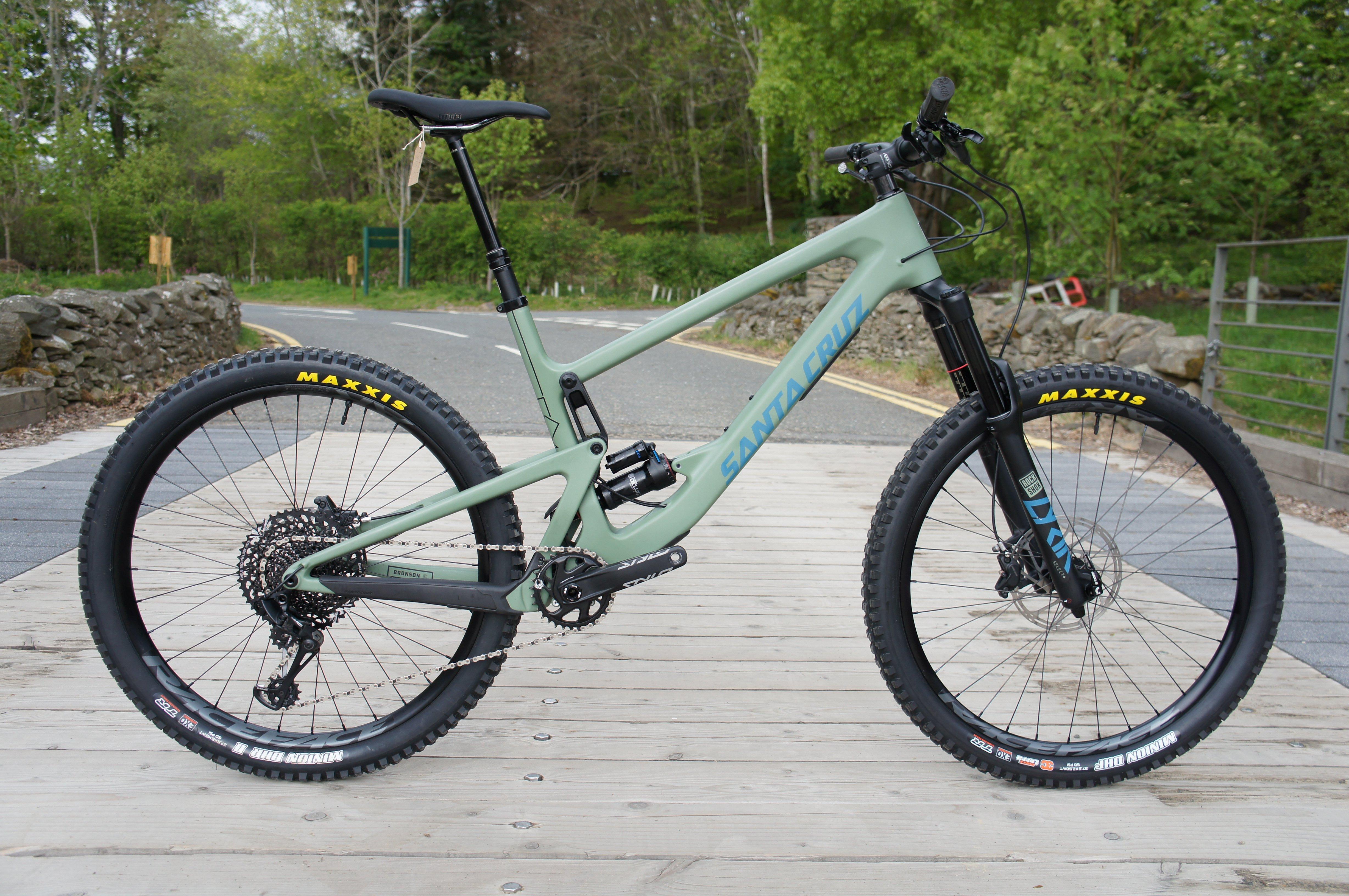 Santa Cruz Bronson C S Ex Demo Bike 2020 Green Ex Demo Mountain